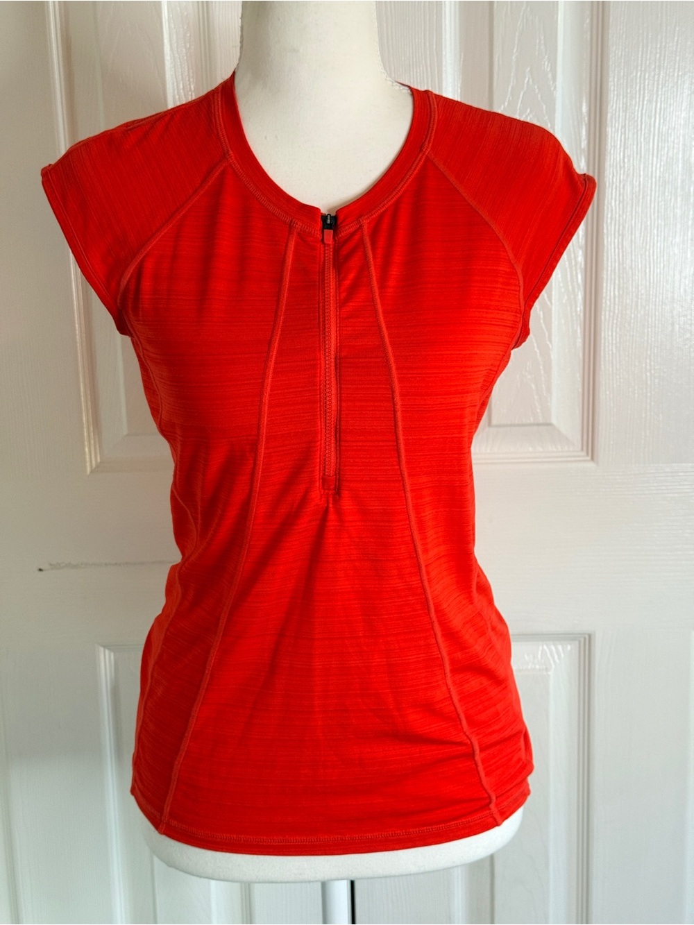 Athleta Pacifica UPF Tank Top 1/4 Zip Orange EUC Size S